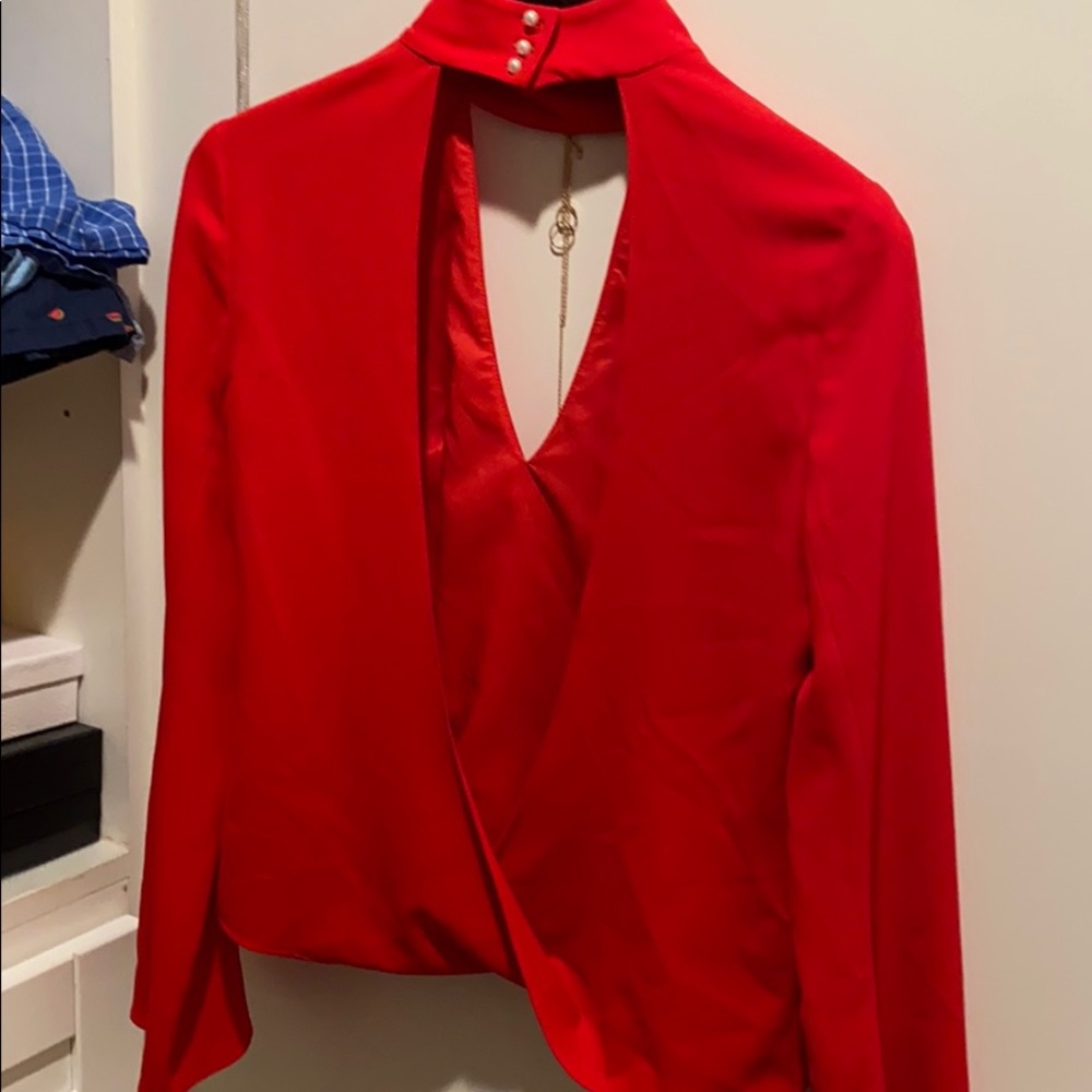 Intermix red top - size P